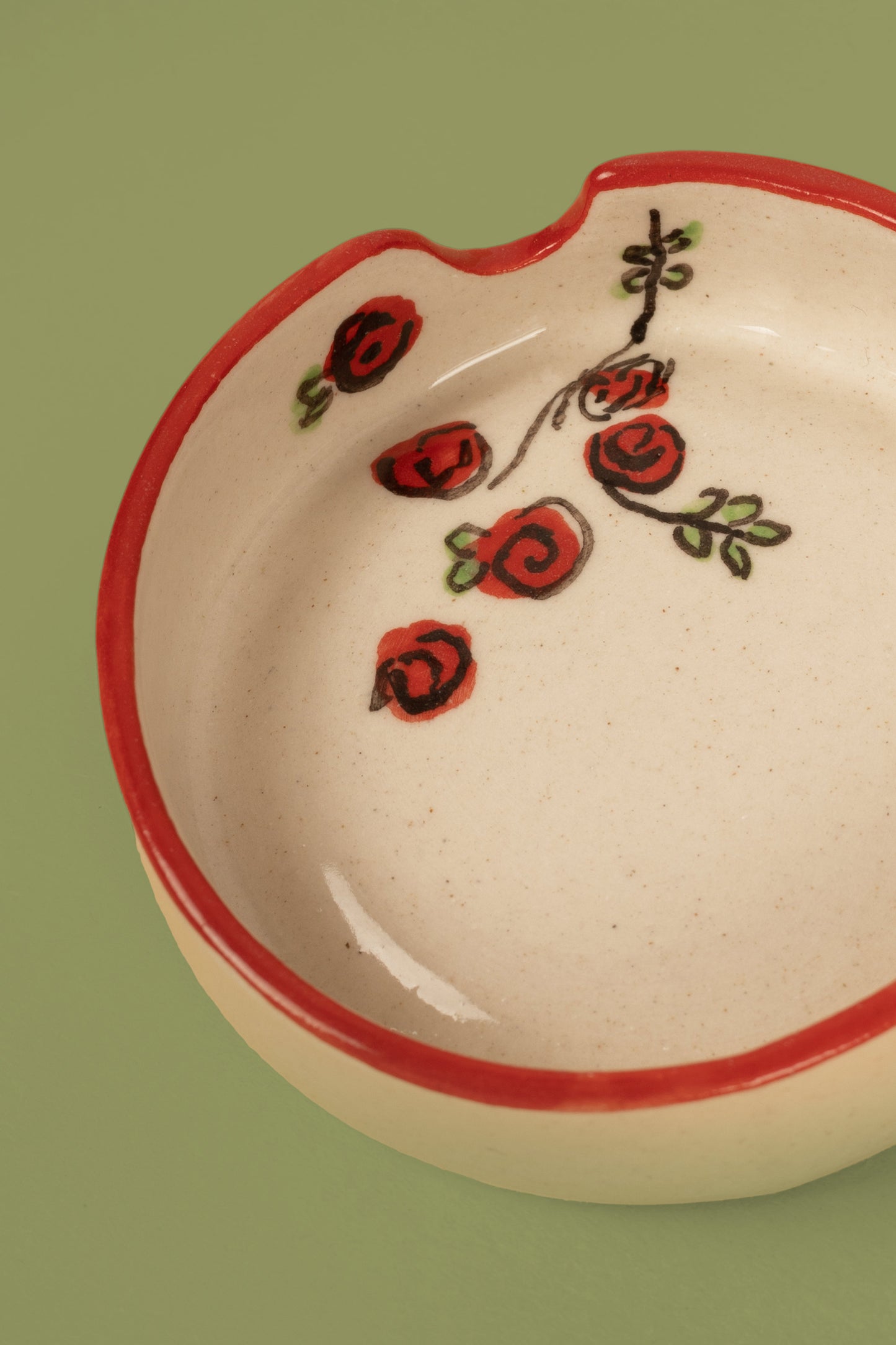 პატარა საფერფლე "ქუთაისის ვარდები"