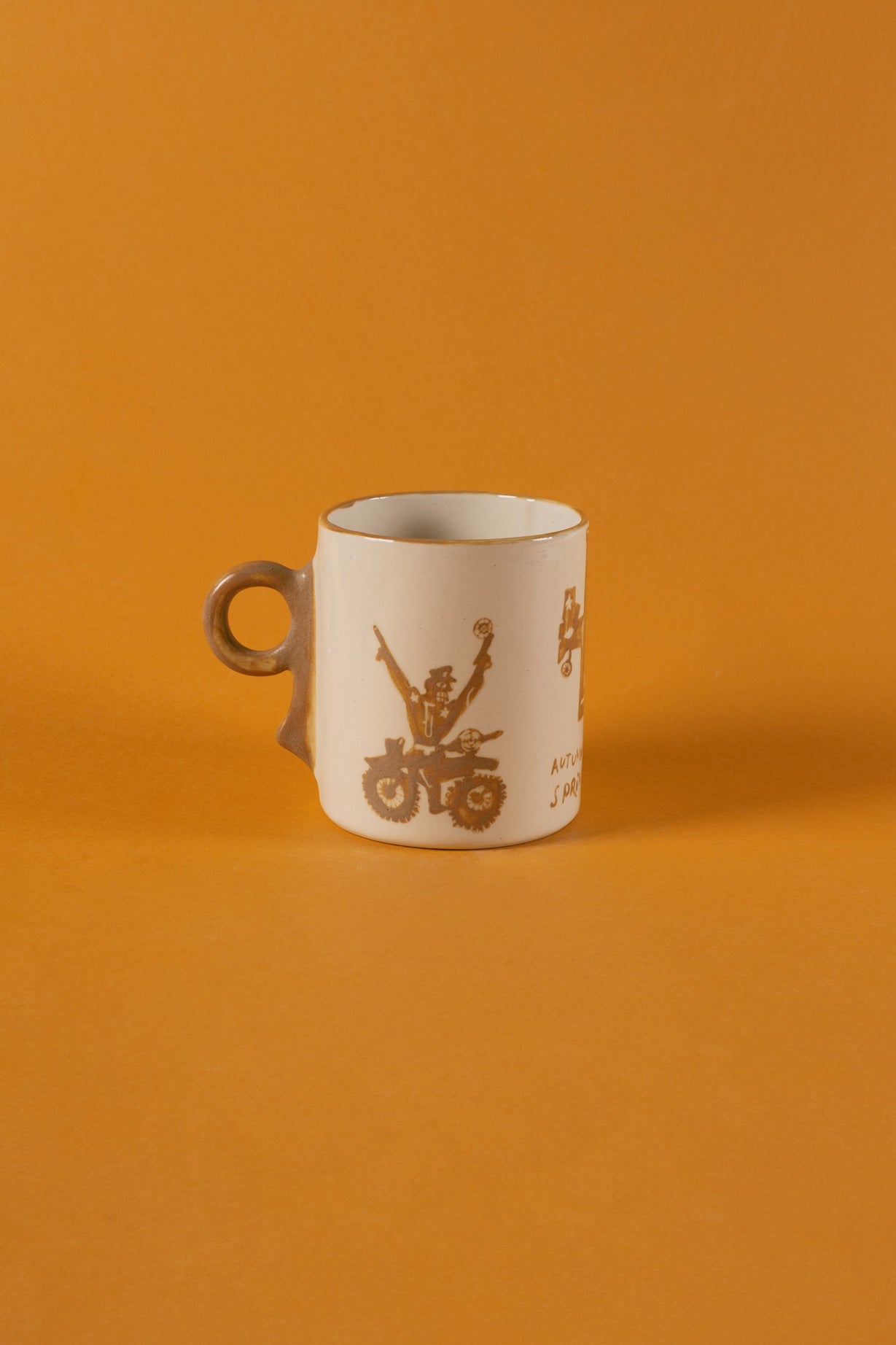 ჭიქა "ჩემი გაზაფხულის შემოდგომა"