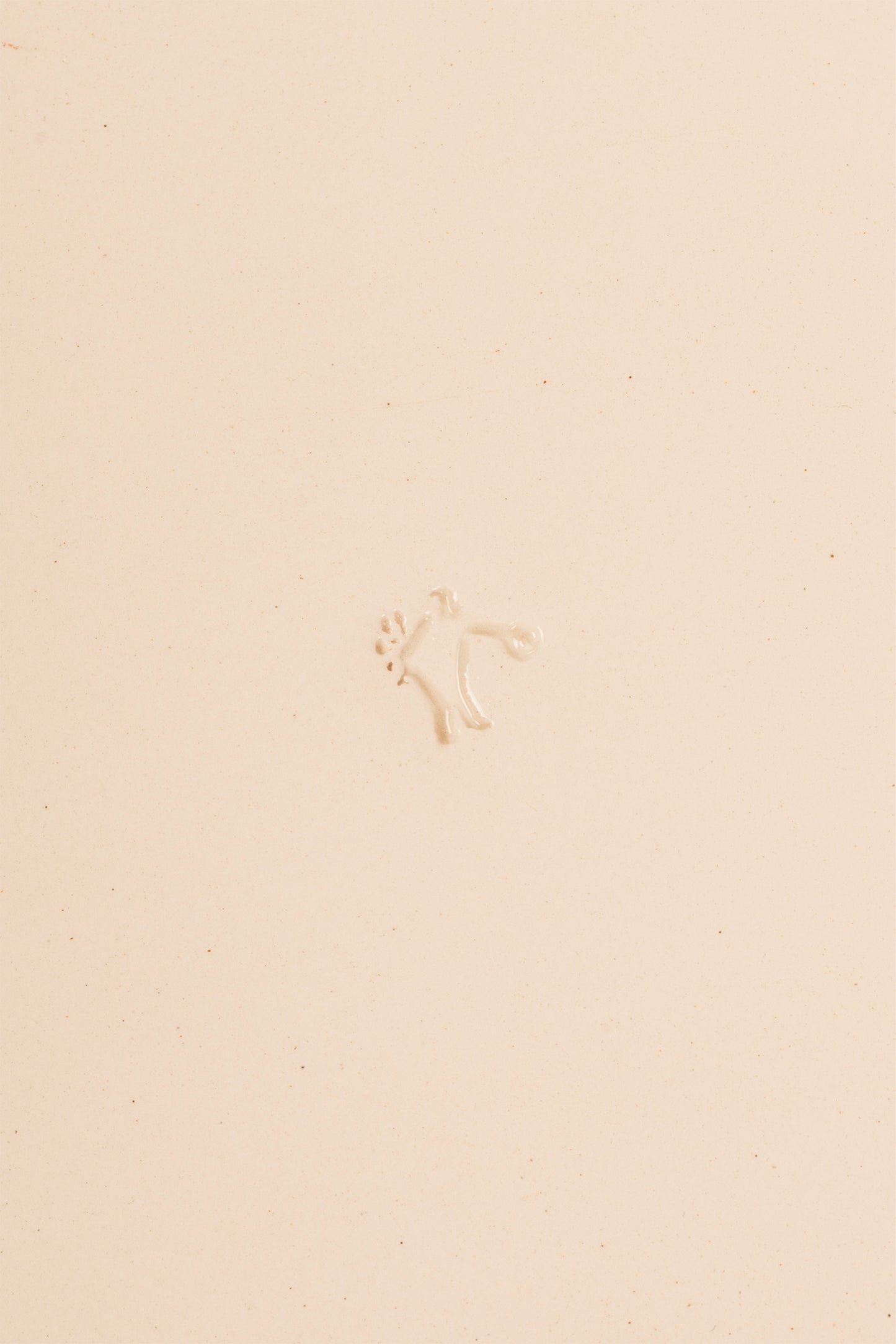 პატარა მწვანე ოვალური თეფში